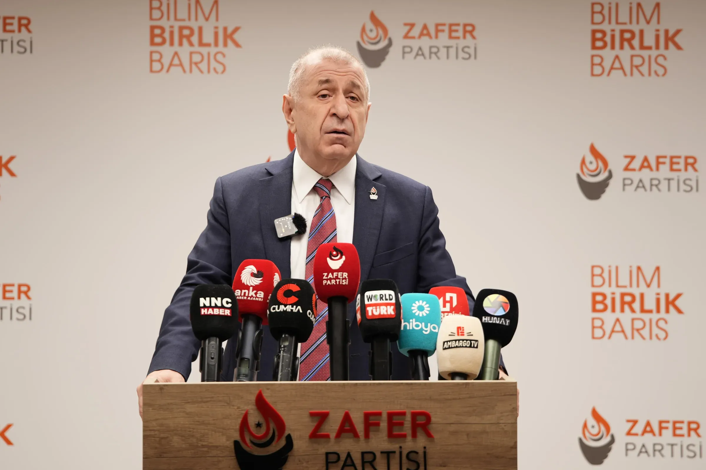 “FETÖ İLE BİRLİKTE YÜRÜDÜĞÜNÜZ YOLLARDAN VE ISLANDIĞINIZ YAĞMURLARDAN HİÇ Mİ DERS ALMADINIZ?”